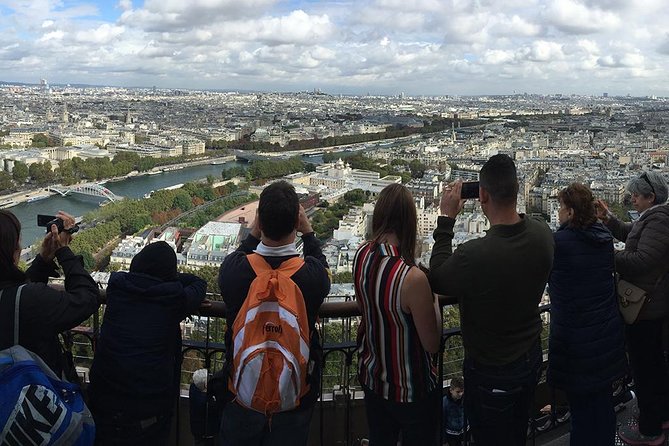 Eiffel Tower Entry to 2nd Floor By Elevator and Seine Cruise - Customer Experiences