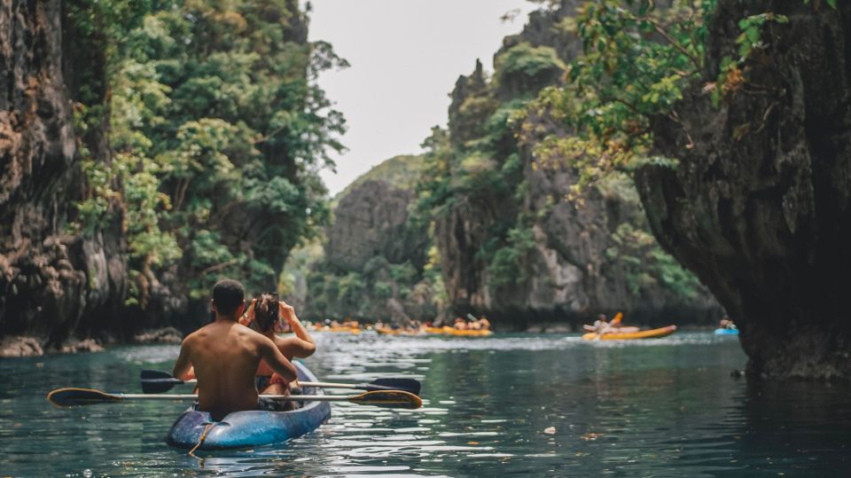 El Nido: Hidden Beaches and Lagoons Boat Hopping Tour D - Review Summary