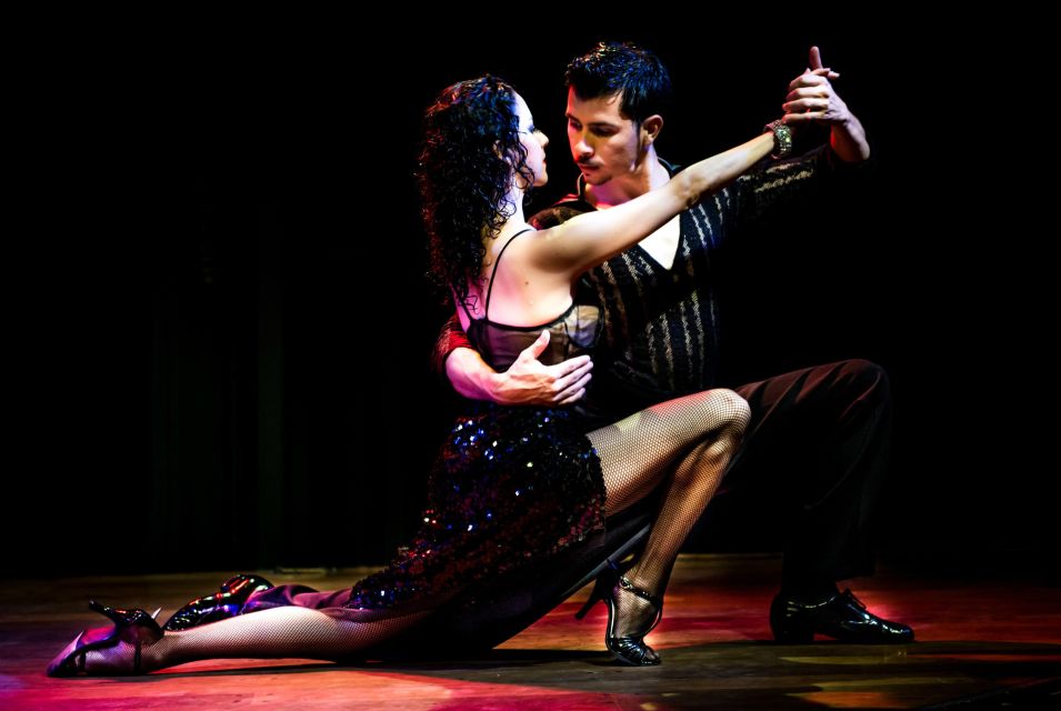 El Querandi Tango Show With Optional Dinner in Buenos Aires - Itinerary Details