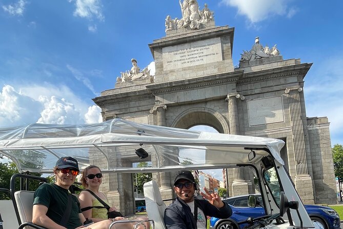 Electric Tuk-Tuk Tour of MODERN MADRID - Traveler Experience