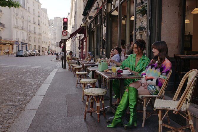 Emily in Paris Circuit: Full Guided Tour - Cultural Experiences