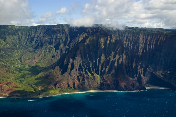 Entire Kauai Air Tour - ALL WINDOW SEATS - Passenger Comfort and Safety