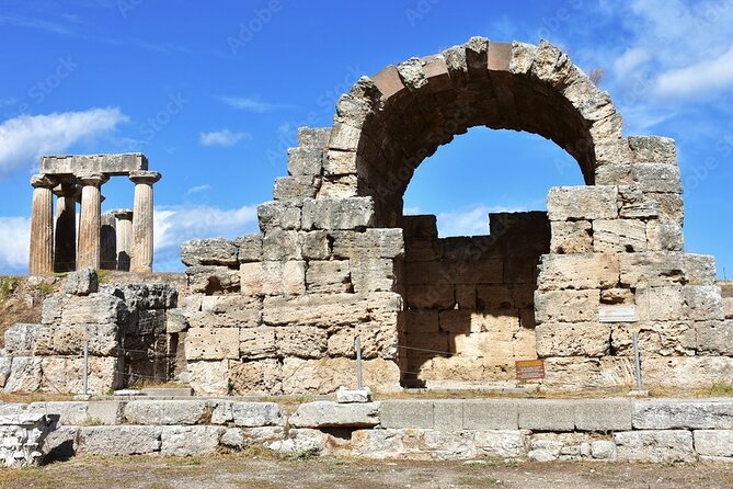 Explore Ancient Corinth in 3D & Audio - Historical Insights