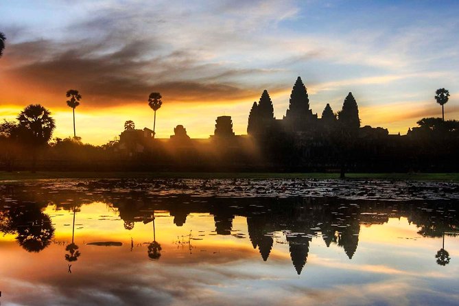 Explore Angkor Wat Temple , Bayon Temple and Jungle Temple Ta-Prohm - Bayon Temple Architecture