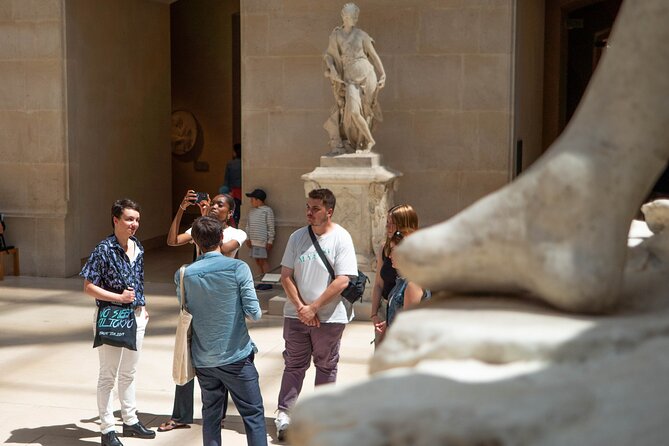 Fabuleux Guided Tour Through the Louvre Museum With Reserved Access - Tour Experience and Additional Information