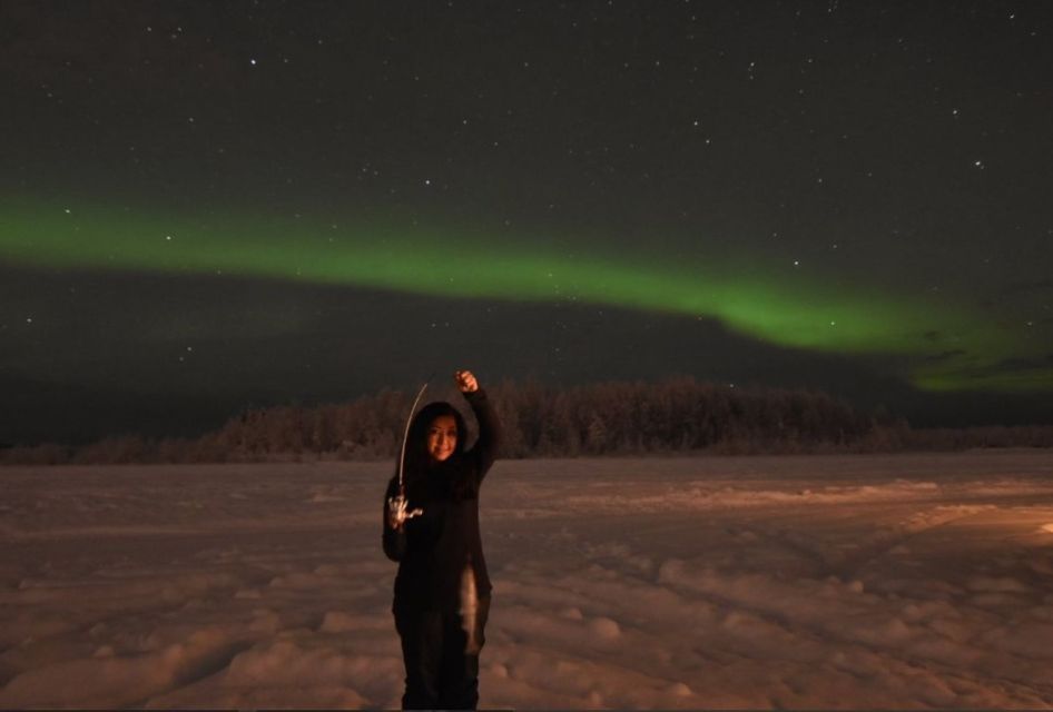 Fairbanks: Guided Ice Fishing Tour - All-Inclusive Fishing Equipment Provided