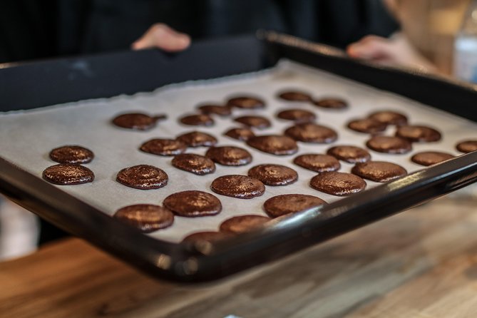 Family Experience-Macaron Bakery Class at Galeries Lafayette - Participant Requirements