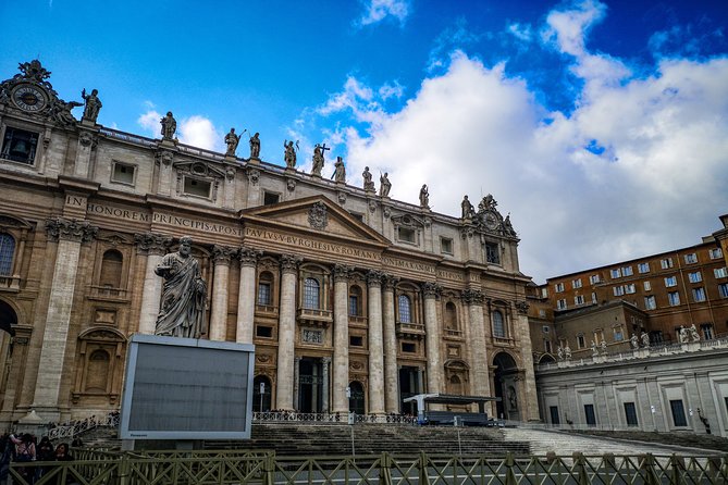 Fast Access Vatican Raphael Rooms Sistine Chapel & St Peter Basilica Guided Tour - Customer Reviews