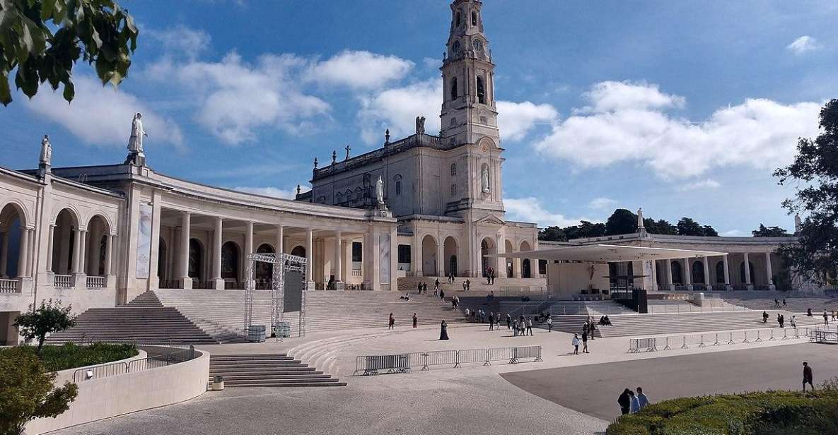 Fatima Sanctuary & Beyond: Full-Day Tour - Highlights and Experiences