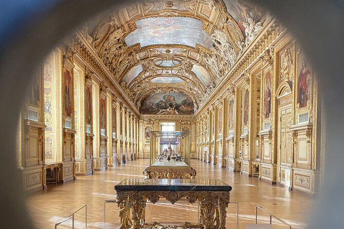 First Entry Louvre Highlights Private Tour - Personalized Small Group Experience