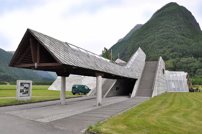 Fjord Cruise to Sognefjord and Bøyabreen Glacier - Sognefjord Marvels