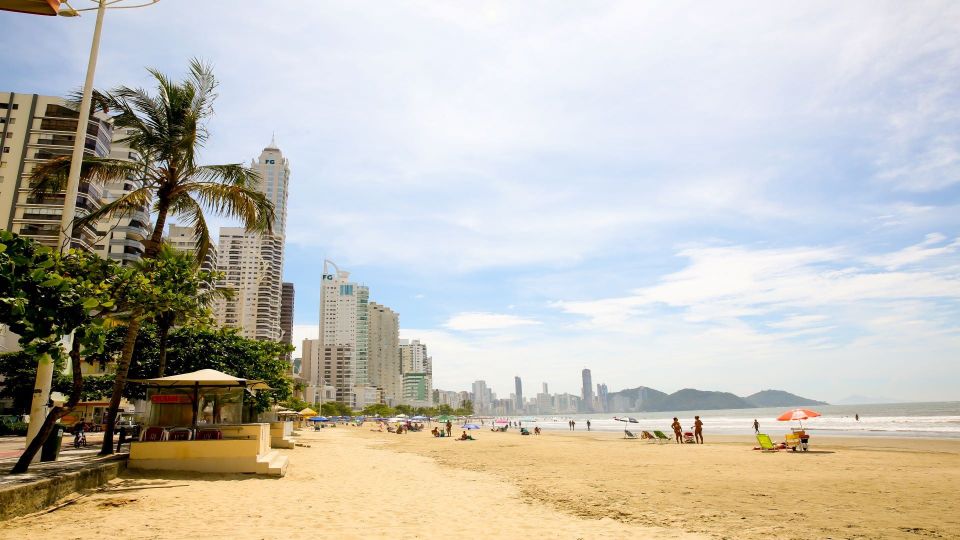 Florianópolis: Balneario Camboriu and Unipraias Park Tour - Tour Experience Highlights