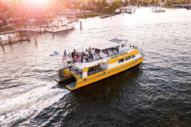 Fort Lauderdale Water Taxi - All Day Pass - Waterfront Dining and Landmarks