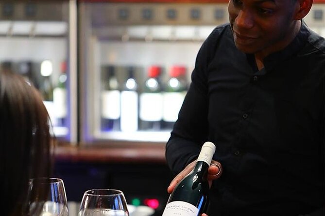 French Wine and Champagne Tasting in Paris - Wine Tasting Techniques