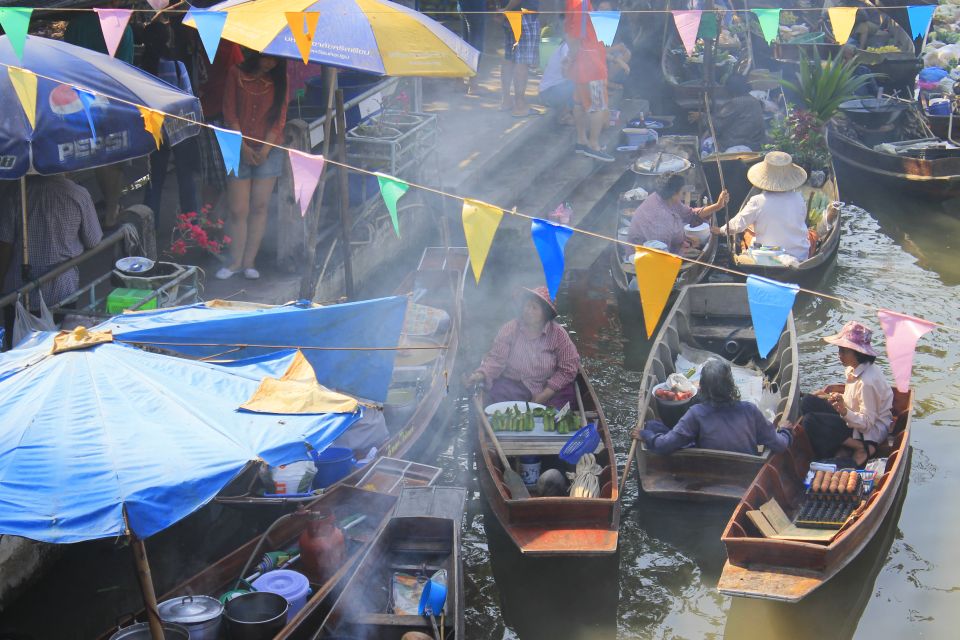 From Bangkok: Thaka Floating Market - Activity Duration and Highlights