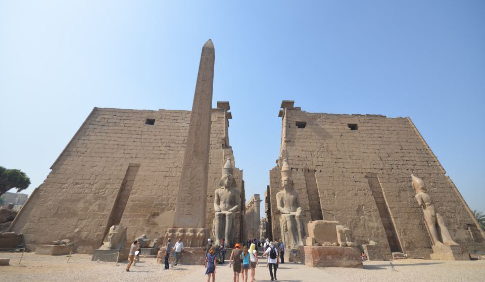 From Cairo: Luxor & Hot Air Balloon Private Trip by Plane - Experience Package