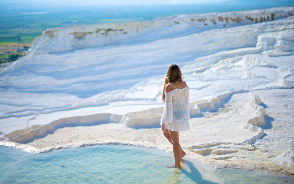 From Cesme: Private Pamukkale Day Trip With Lunch - Experience Description of the Trip