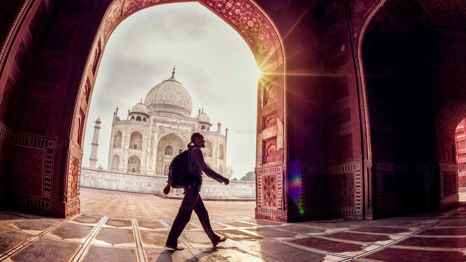 From Delhi: Agra Sightseeing With Shiva Temple Group Tour - Booking Process and Details
