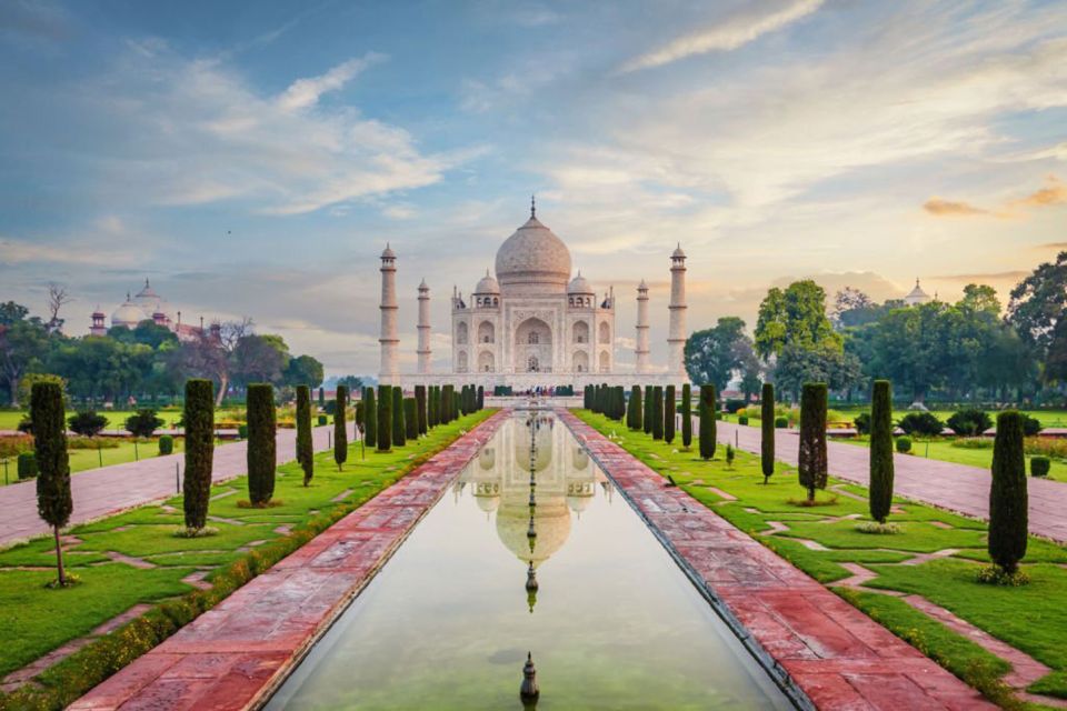 From Delhi : Guided Trip to Agra With Taj Mahal & Agra Fort - Location and Booking Details