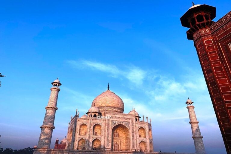 From Delhi : Private Taj Mahal Day Tour All Inclusive