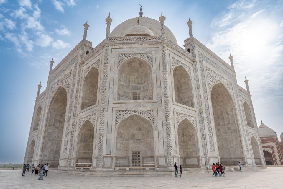 From Delhi: Sunrise Taj Mahal, Agra Fort and Baby Taj Tour - Key Points
