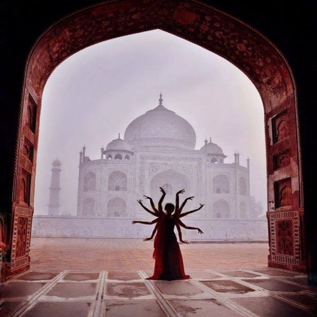 From Delhi: Taj Mahal Sunrise & Fatehpur Sekri Tour by Car. - Transportation Services
