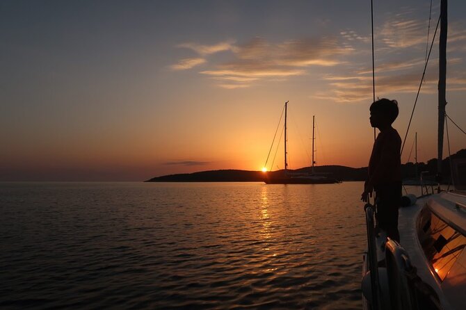 From Heraklion: Small Group 6h Sunset Sailing Trip to Dia Island - Participant Requirements