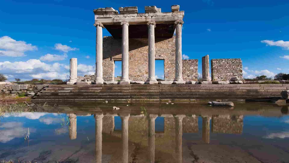 From Istanbul: 2-Day Ephesus, Pamukkale, & Hierapolis Tour - Full Activity Description