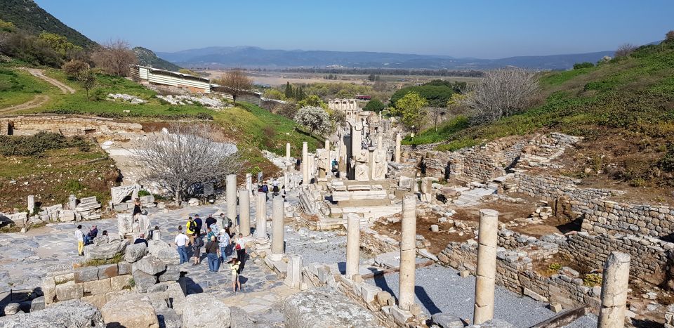 From Istanbul: Ephesus & ŞIrince Day Trip W/ Wine Tasting - Review Summary