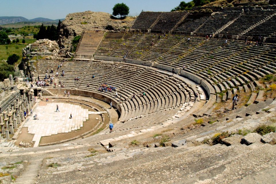 From Izmir: Ephesus Guided Day Trip With Transfer & Lunch - Tour Experience