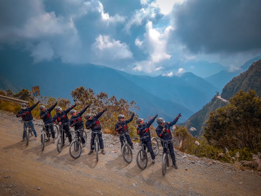 From La Paz: 3-Day Biking Tour Death Road & Uyuni Salt Flats - Highlights of the Experience