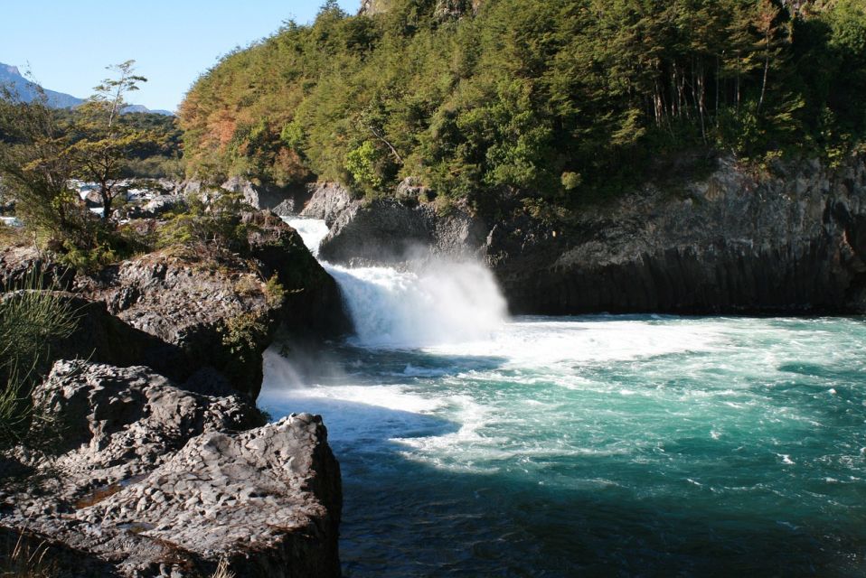 From Puerto Varas: Osorno Volcano & Petrohue Falls Day Tour - Unforgettable Landscapes and Mountain Views