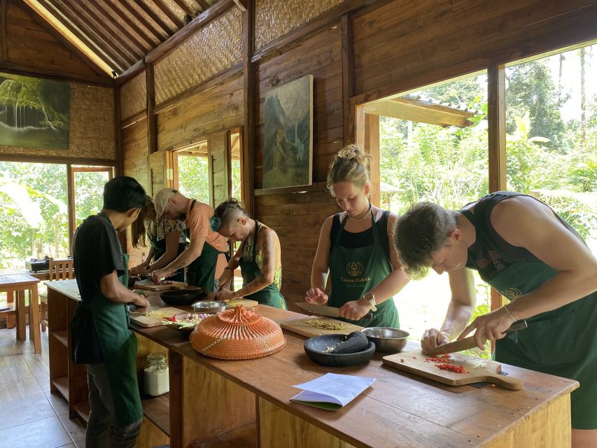 From Ubud: Balinese Cooking Class at an Organic Farm - Review Summary