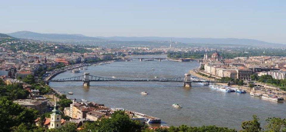 From Vienna: Private Day Tour of Budapest Inc. Local Guide - Pickup and Travel Logistics