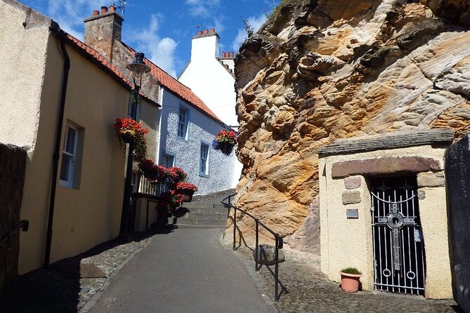 Full Day East Neuk Treasures and Stirling Castle Tour From St Andrews - Itinerary Details