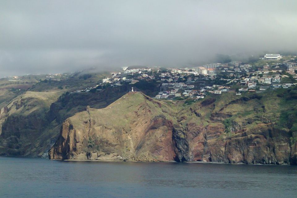 Funchal Guided Tuk Tuk Tour of Garajau and Cristo Rei - Accessibility and Group Setting