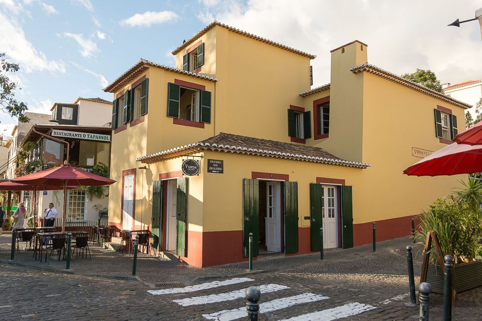 Funchal: Old Town Walking Tour - City Exploration