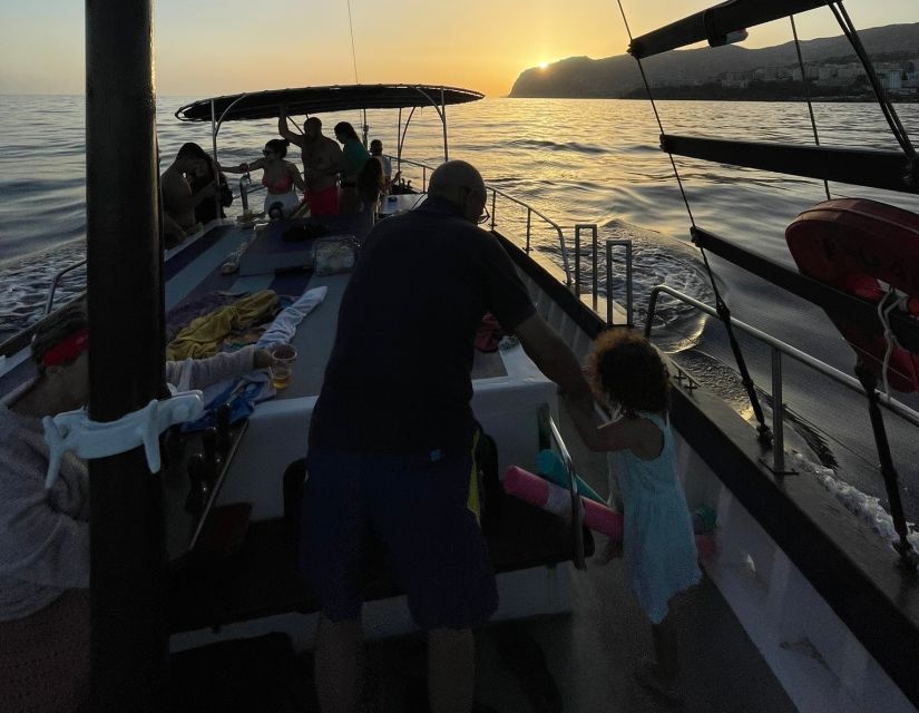 Funchal: Sunset Tour on Traditional Madeiran Boat W/ Drinks - Location and Activity Details