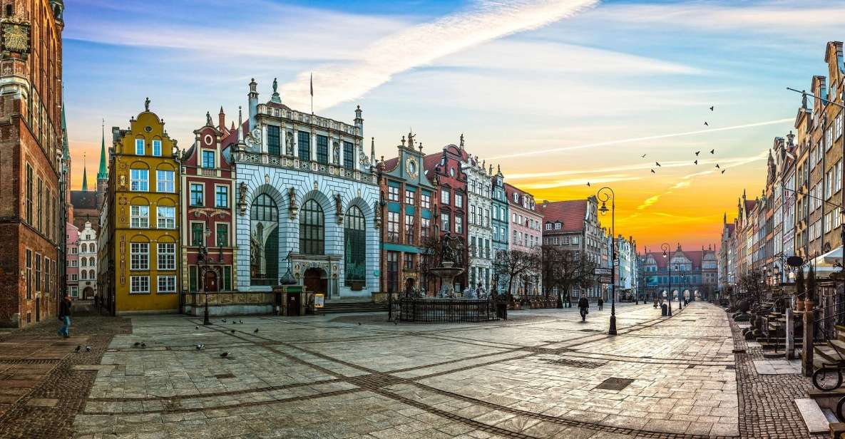 Gdansk Old Town: German Influence Walking Tour - Tour Highlights