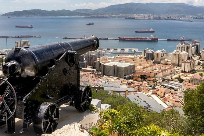 Gibraltar Private Tour From Malaga and Surronding Areas - Border Crossing at Gibraltar