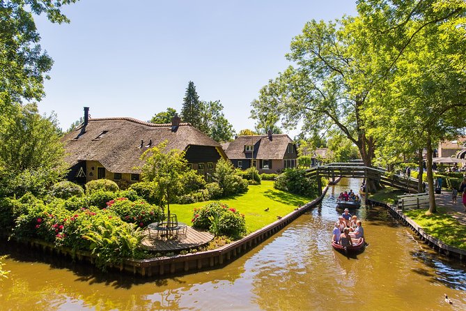 Giethoorn and Afsluitdijk Day Trip From Amsterdam With Boat Trip - Traveler Feedback