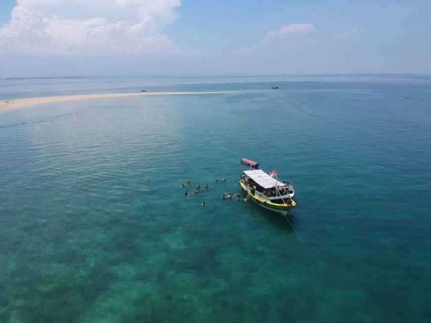 Gili Ketapang: Snorkeling & Local Island Wandering - Activity Description of Gili Ketapang