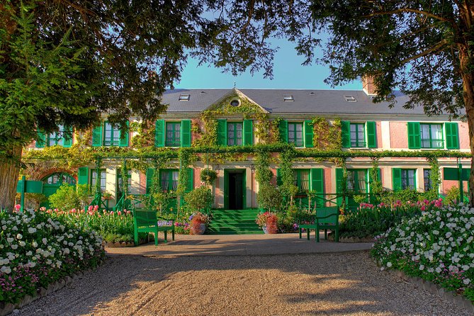 Giverny & Auvers Sur Oise Private Day Trip With Monet & Van Gogh Tour From Paris - Logistics and Schedule