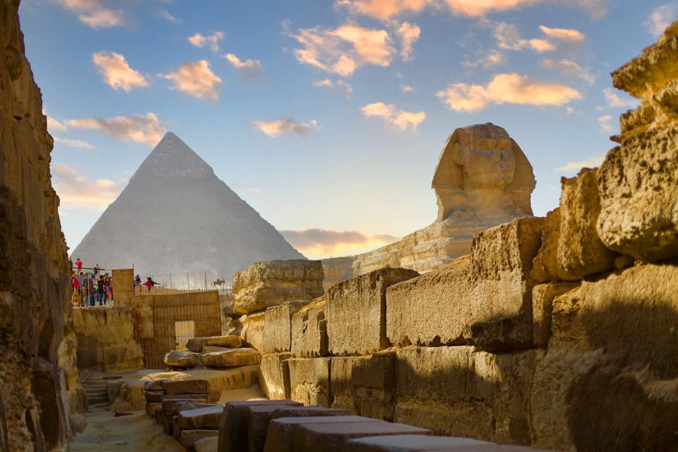 Giza Pyramids and Egyptian Museum - Inclusions