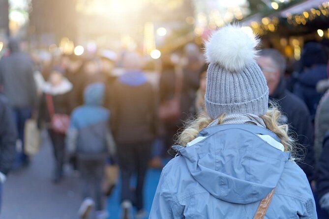 Glasgows Festive Walk: A Magical Christmas Journey - Immersive Christmas Moments