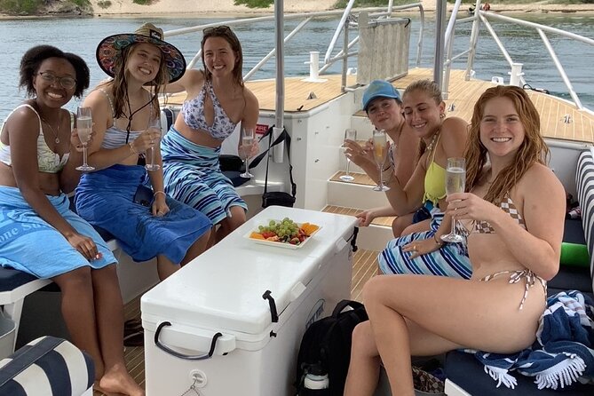 Gold Coast Private Broadwater Day Cruise With Lunch - Booking Information