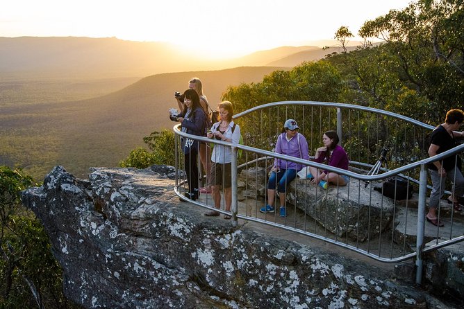 Grampians National Park With Kangaroos and Mackenzie Falls From Melbourne - Scenic Landscapes