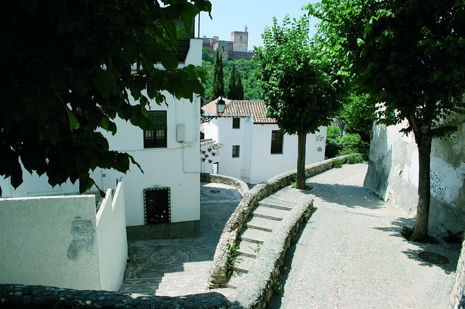 Granada: Albaycin and Sacromonte Tour (Mar ) - Booking Details