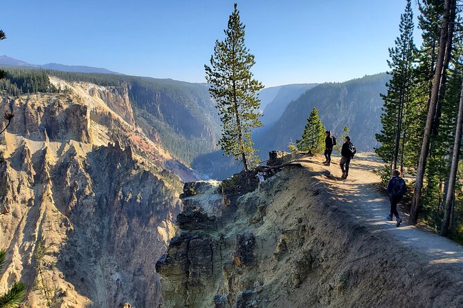 Grand Canyon of the Yellowstone Rim and Loop Hike With Lunch - Meeting Point