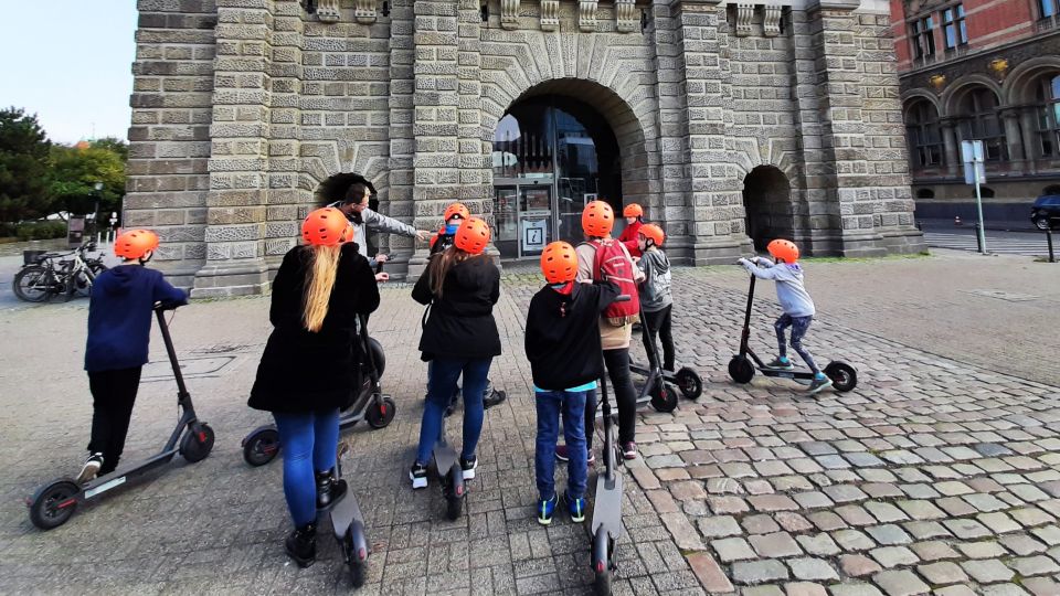 Grand Gdańsk Electric Scooter Guided Tour - Tour Inclusions